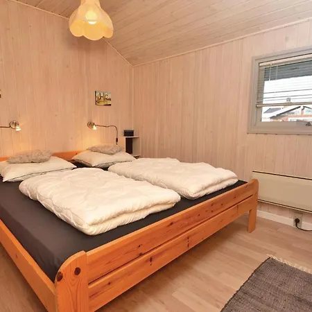 Three-bedroom Holiday In Haderslev