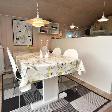 Three-bedroom Holiday In Haderslev *